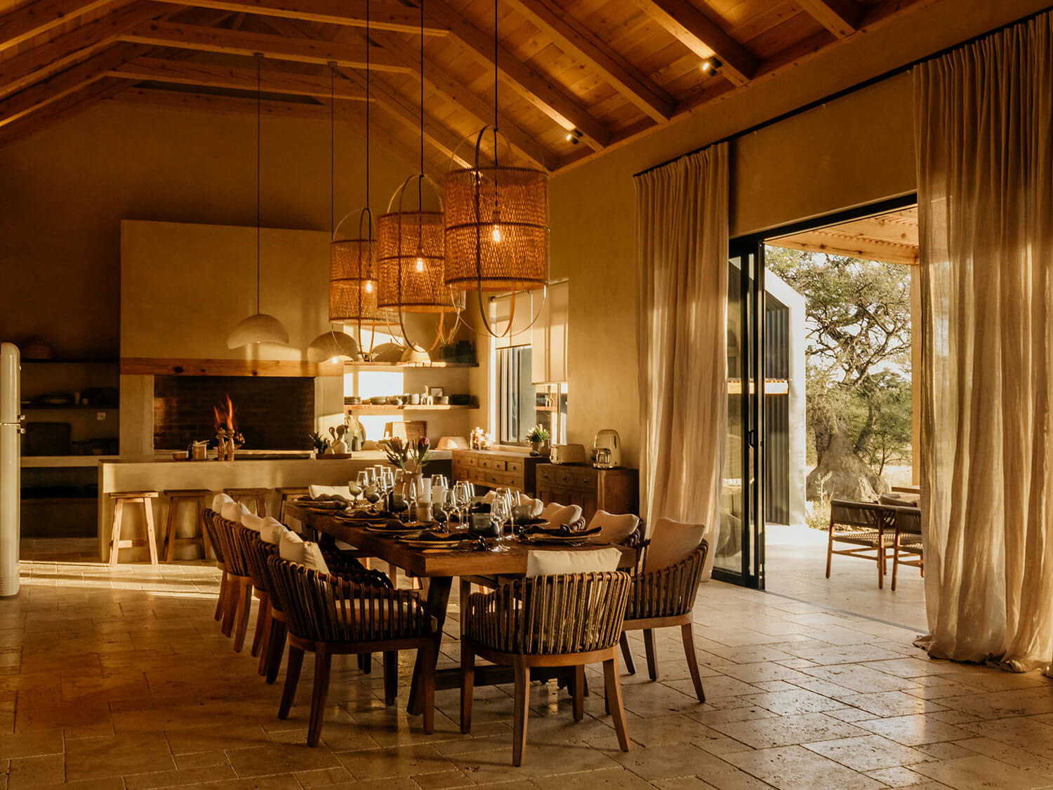 Savanna Luxury 6